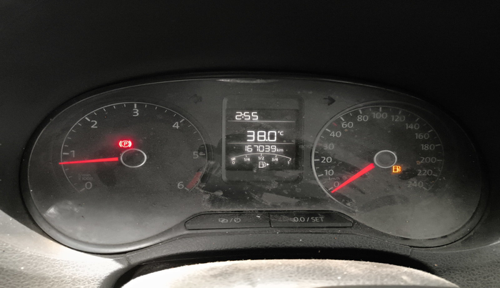 2017 Volkswagen Ameo TRENDLINE 1.5L, Diesel, Manual, 1,67,039 km, interior