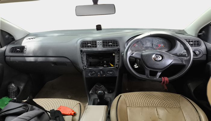 2017 Volkswagen Ameo TRENDLINE 1.5L, Diesel, Manual, 1,67,039 km, interior