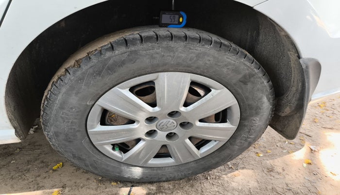 2017 Volkswagen Ameo TRENDLINE 1.5L, Diesel, Manual, 1,67,039 km, tyre