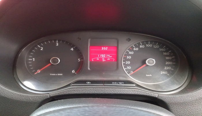 2010 Volkswagen Polo COMFORTLINE 1.2L, Diesel, Manual, 1,19,014 km, interior