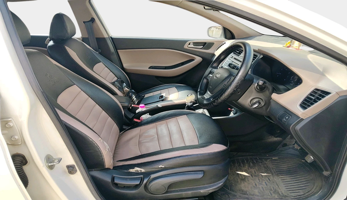 2014 Hyundai Elite i20 SPORTZ 1.2, Petrol, Manual, 1,42,390 km, interior