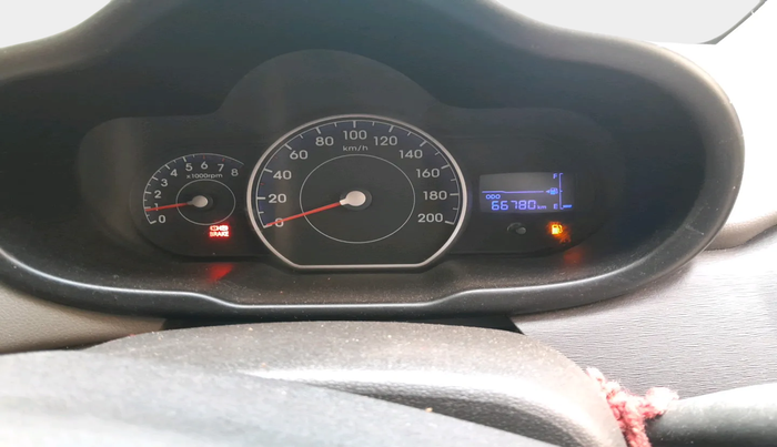 2015 Hyundai i10 MAGNA 1.1, Petrol, Manual, 66,780 km, interior