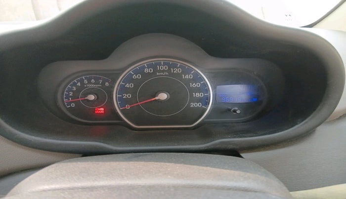 2011 Hyundai i10 MAGNA 1.1, CNG, Manual, 96,919 km, interior