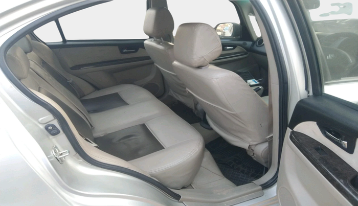 2013 Maruti SX4 VDI, Diesel, Manual, 88,329 km, interior