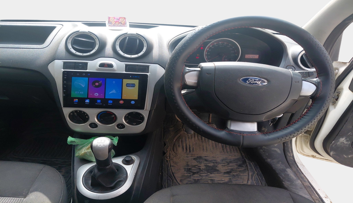 2014 Ford Figo ZXI 1.4 DIESEL, Diesel, Manual, 1,35,294 km, interior