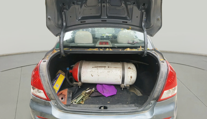 2011 Maruti Swift Dzire LXI, Petrol, Manual, 1,28,244 km, exterior