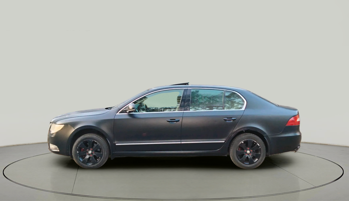 2011 Skoda Superb ELEGANCE 1.8 TSI AT, Petrol, Automatic, 1,54,454 km, exterior