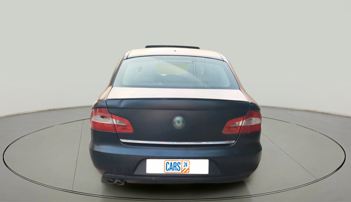 2011 Skoda Superb ELEGANCE 1.8 TSI AT, Petrol, Automatic, 1,54,454 km, exterior