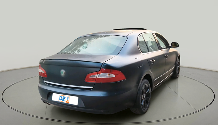 2011 Skoda Superb ELEGANCE 1.8 TSI AT, Petrol, Automatic, 1,54,454 km, exterior