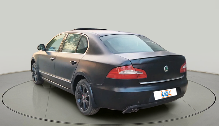 2011 Skoda Superb ELEGANCE 1.8 TSI AT, Petrol, Automatic, 1,54,454 km, exterior