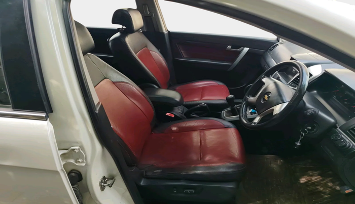 2011 Chevrolet Captiva XTREME, Diesel, Manual, 1,41,155 km, interior