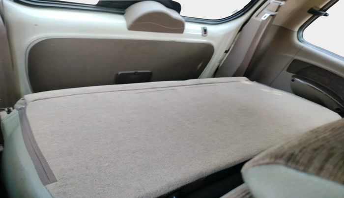 2011 Mahindra Xylo E6 BS-III, Diesel, Manual, 55,902 km, interior