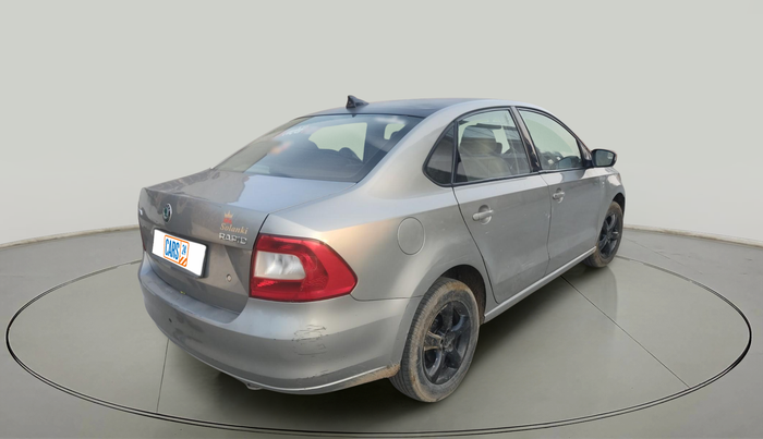 2012 Skoda Rapid ELEGANCE 1.6 TDI CR MT, Diesel, Manual, 2,04,247 km, exterior