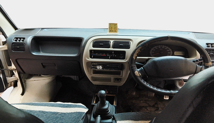 2018 Maruti Eeco 5 STR WITH A/C+HTR, Petrol, Manual, 92,694 km, interior