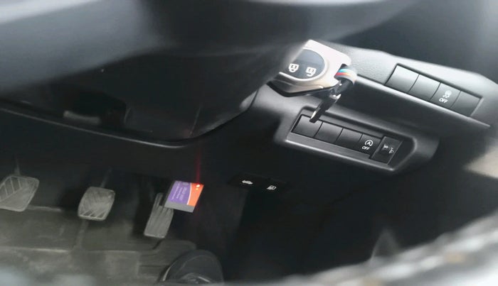 2024 Maruti Swift LXi, Petrol, Manual, 6,964 km, interior