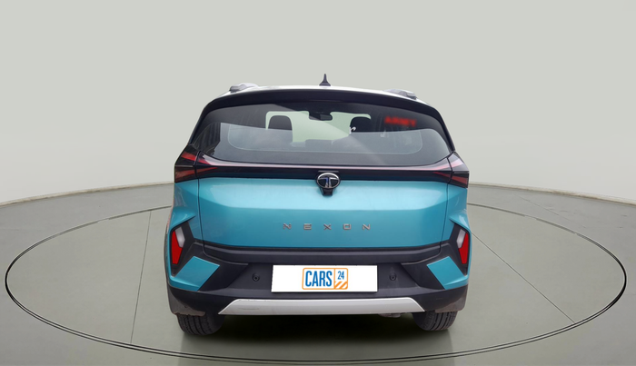 2024 Tata NEXON CREATIVE + SUNROOF DUAL TONE 1.2 PETROL, Petrol, Manual, 7,981 km, exterior