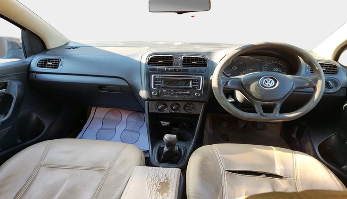 2014 Volkswagen Polo COMFORTLINE 1.5L, Diesel, Manual, 2,18,250 km, interior