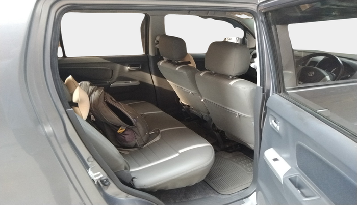 2010 Maruti Wagon R 1.0 VXI, Petrol, Manual, 48,673 km, interior