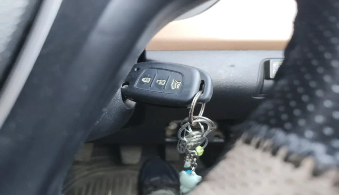 2019 Hyundai Elite i20 SPORTZ PLUS 1.2, Petrol, Manual, 63,720 km, interior