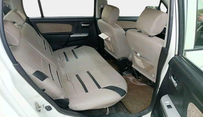 2014 Maruti Wagon R 1.0 VXI, Petrol, Manual, 1,08,955 km, interior