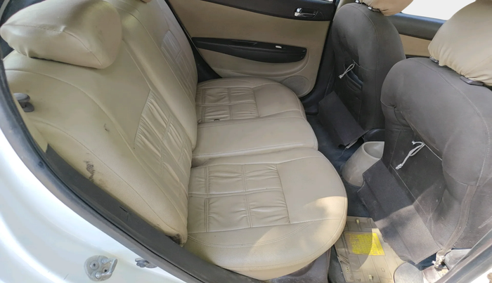 2010 Hyundai i20 SPORTZ 1.4 CRDI, Diesel, Manual, 1,14,855 km, interior