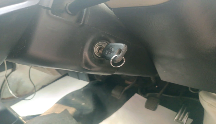 2017 Maruti Eeco 5 STR WITH A/C+HTR, Petrol, Manual, 1,02,813 km, interior