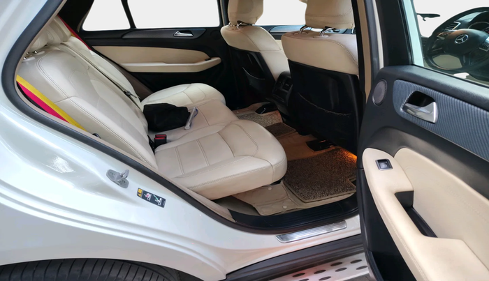 2012 Mercedes Benz Ml Class 250 CDI, Diesel, Automatic, 1,12,633 km, interior