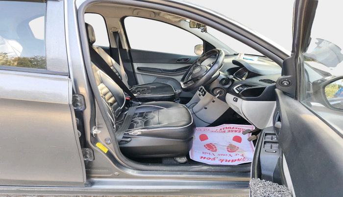 2021 Tata Tiago XT (O) PETROL, Petrol, Manual, 1,36,936 km, interior