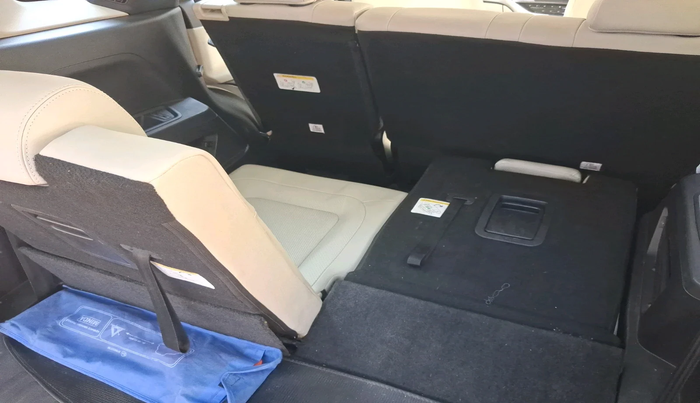 2022 Tata Safari XZ PLUS, Diesel, Manual, 44,174 km, interior