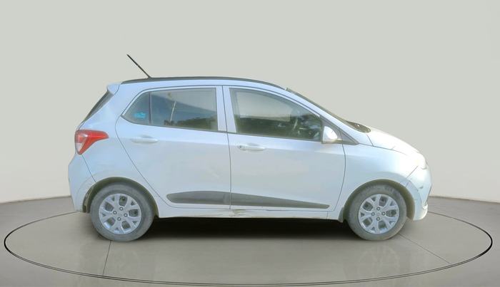 2016 Hyundai Grand i10 SPORTZ 1.1 CRDI, Diesel, Manual, 1,99,604 km, exterior