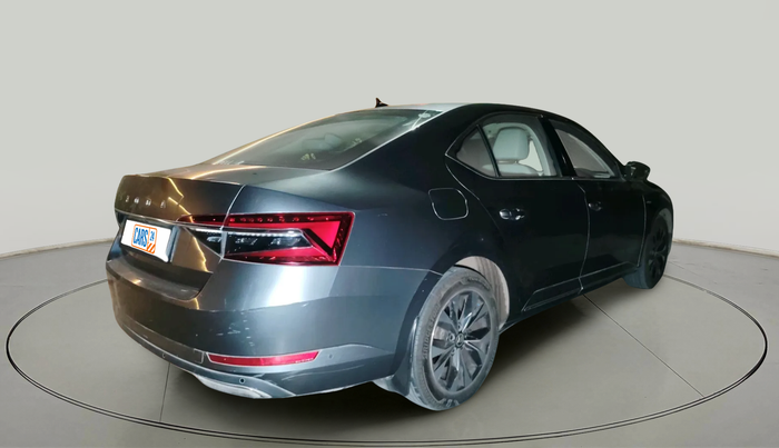 2022 Skoda Superb L&K 2.0 TSI AT, Petrol, Automatic, 48,749 km, exterior