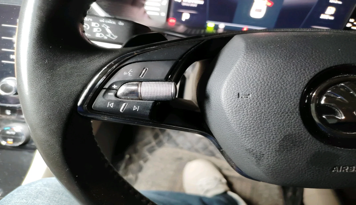 2022 Skoda Superb L&K 2.0 TSI AT, Petrol, Automatic, 48,749 km, interior