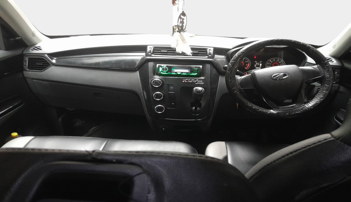 2018 Mahindra KUV 100 NXT K2 D 6S, Diesel, Manual, 68,695 km, interior