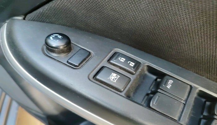 2017 Maruti Baleno DELTA PETROL 1.2, Petrol, Manual, 94,200 km, interior