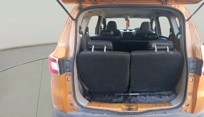 2020 Renault TRIBER RXZ AMT, Petrol, Automatic, 98,423 km, exterior