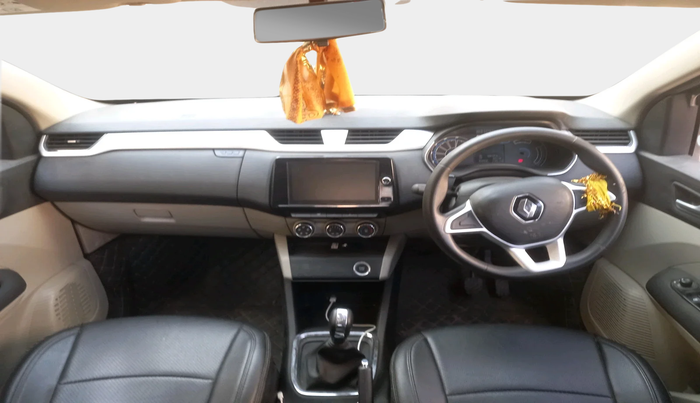 2020 Renault TRIBER RXZ AMT, Petrol, Automatic, 98,423 km, interior
