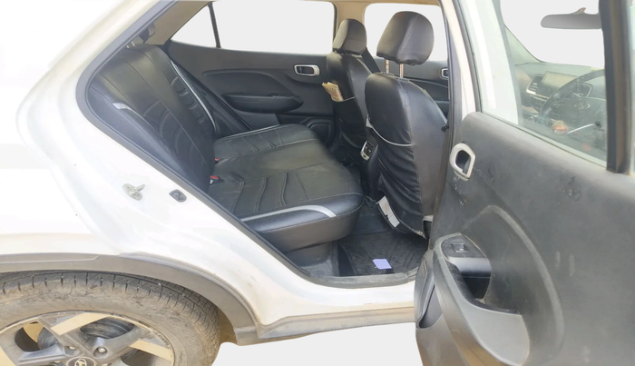 2020 Hyundai VENUE SX 1.4 CRDI, Diesel, Manual, 1,30,892 km, interior