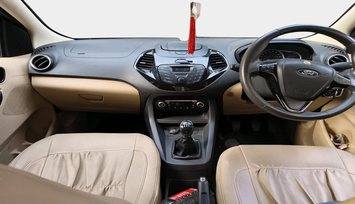 2018 Ford Figo Aspire TITANIUM 1.2 PETROL, Petrol, Manual, 94,437 km, interior