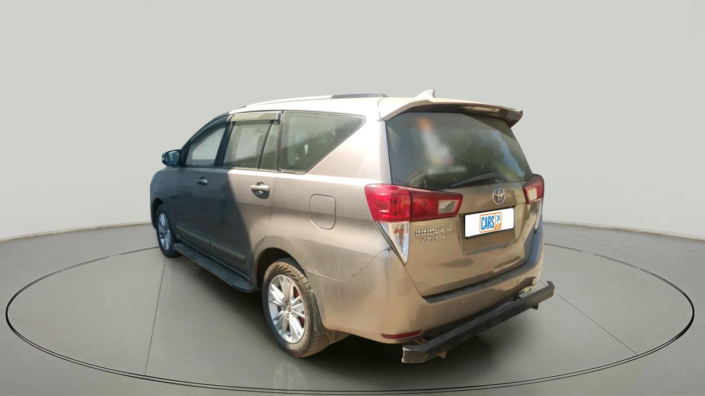 2016 Toyota Innova Crysta 2.4 GX 7 STR, Diesel, Manual, 1,64,208 km, exterior
