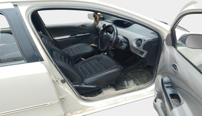 2011 Toyota Etios G, Petrol, Manual, 1,01,018 km, interior