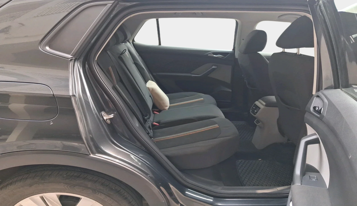 2022 Skoda KUSHAQ AMBITION 1.0L TSI AT, Petrol, Automatic, 19,409 km, interior