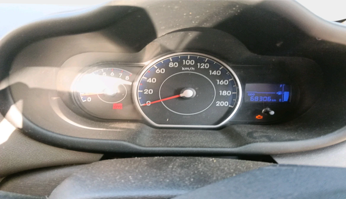 2013 Hyundai i10 D LITE 1.1, Petrol, Manual, 68,306 km, interior