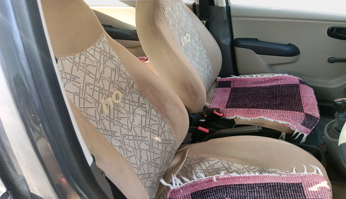 2013 Hyundai i10 D LITE 1.1, Petrol, Manual, 68,306 km, interior