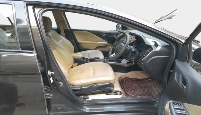 2014 Honda City 1.5L I-DTEC V, Diesel, Manual, 1,03,900 km, interior