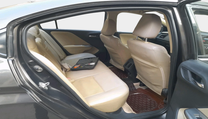 2014 Honda City 1.5L I-DTEC V, Diesel, Manual, 1,03,900 km, interior