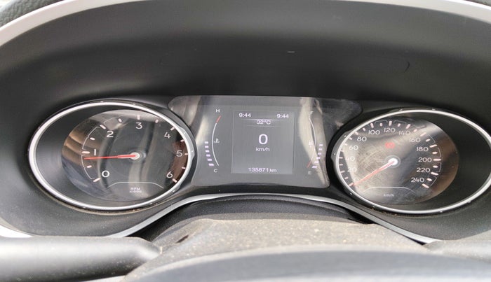 2018 Jeep Compass LIMITED (O) 2.0 DIESEL, Diesel, Manual, 1,35,871 km, interior