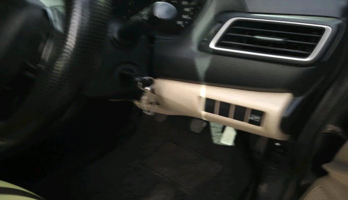 2018 Honda Amaze 1.2L I-VTEC S, Petrol, Manual, 65,750 km, interior