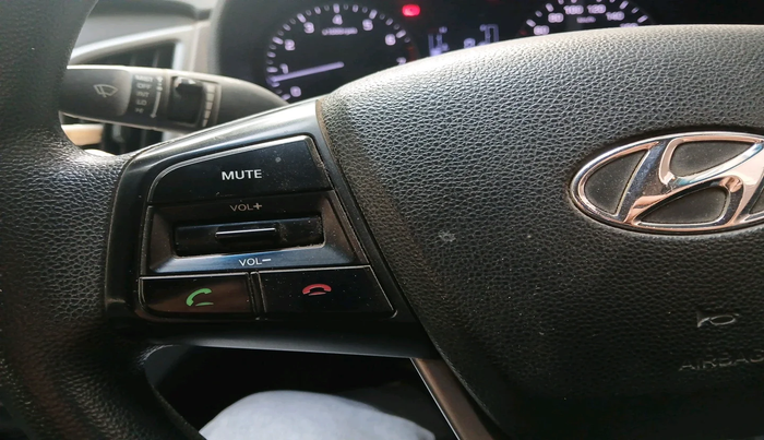 2017 Hyundai Creta E PLUS 1.6 PETROL, Petrol, Manual, 1,39,760 km, interior