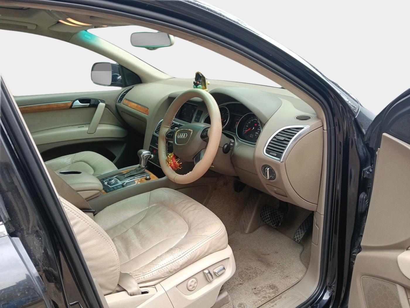 2015 Audi Q7 35 TDI S LINE QUATTRO, Diesel, Automatic, 77,000 km, interior