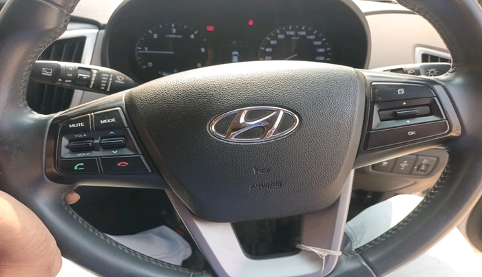 2017 Hyundai Creta SX (O) 1.6 DIESEL, Diesel, Manual, 1,01,408 km, interior